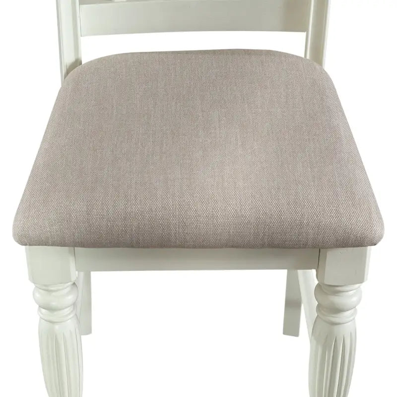 Lot de 2 tabourets de comptoir à lattes blanches — Bois d'hévéa, Assise en lin gris