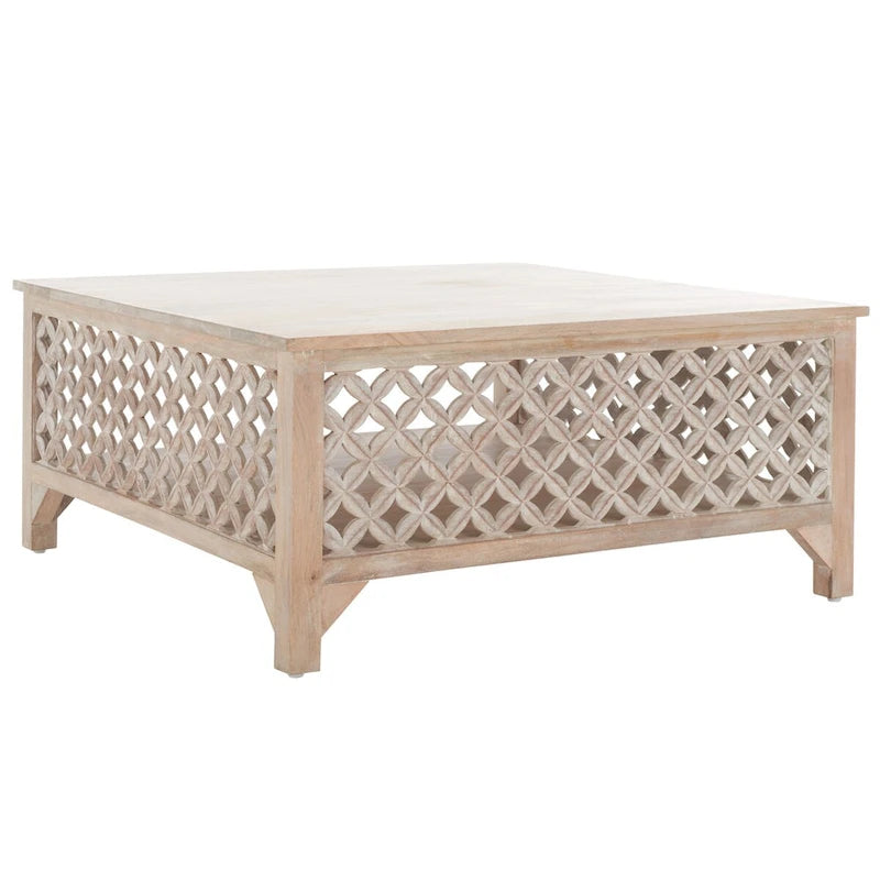 Table basse carrée à étagère unique avec sculptures ajourées — 86 cm