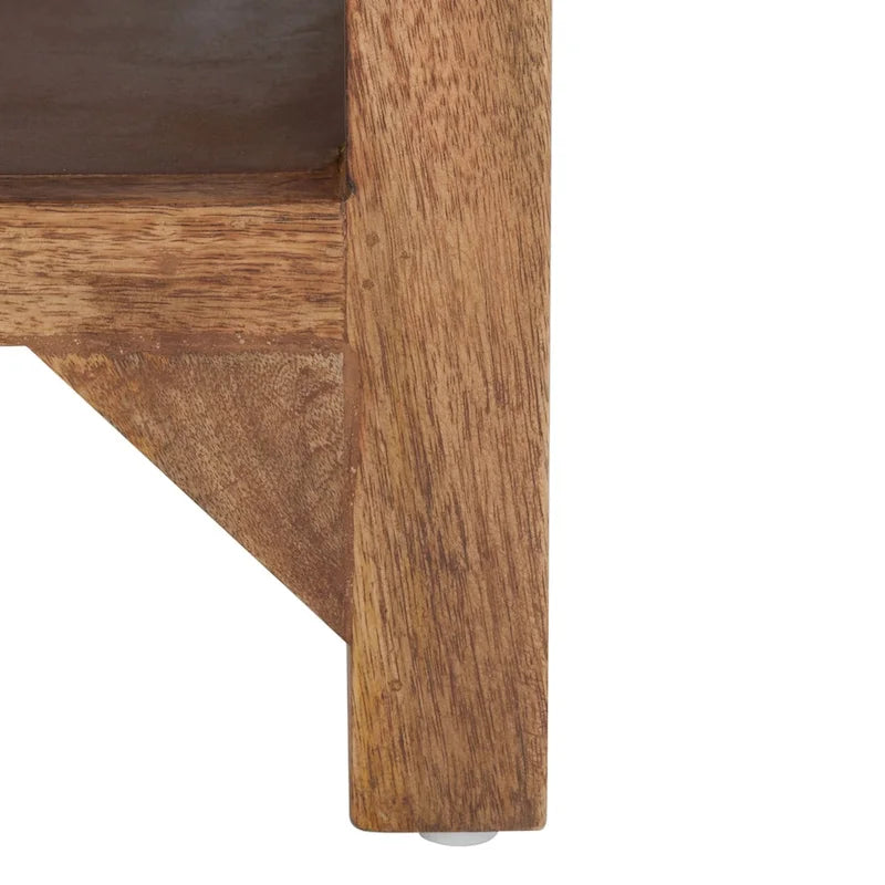 Table basse carrée à étagère unique avec sculptures ajourées — 86 cm